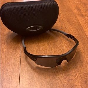 Oakley Radar